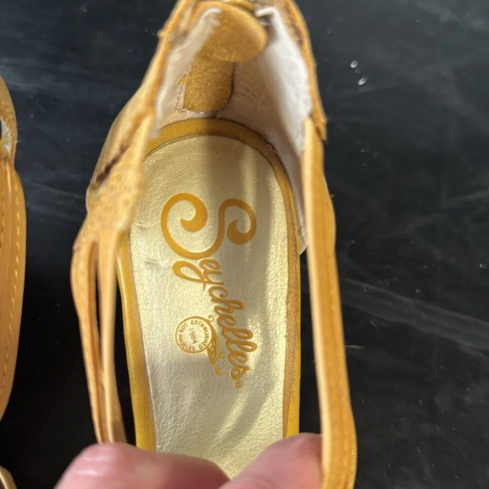 Seychelles vintage yellow wedge - Picture 8 of 9